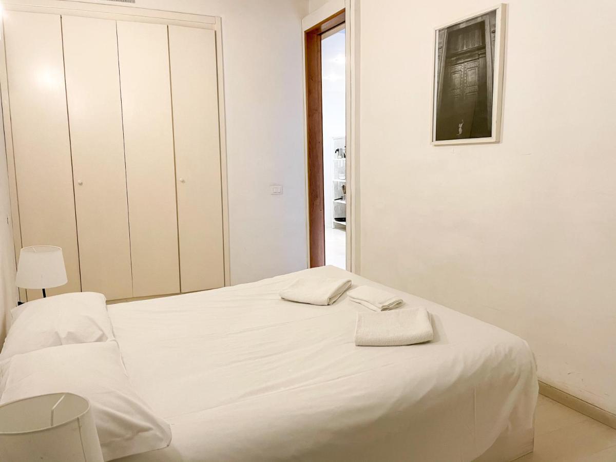 Colosseo 13 Boutique Apartment ローマ エクステリア 写真